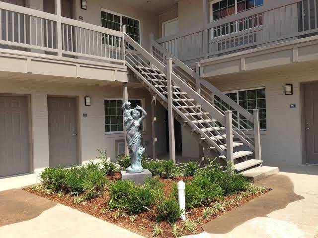 Romantic inn & suites