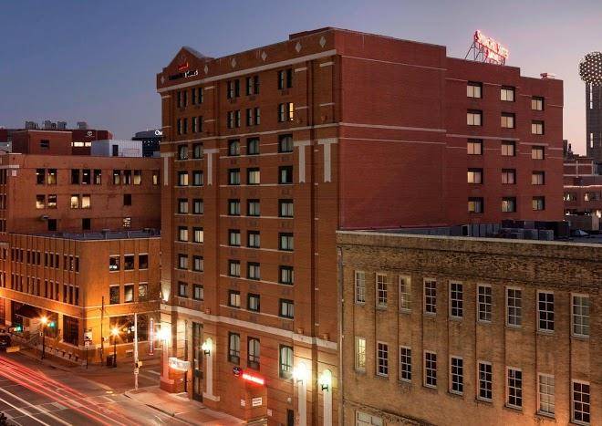 Springhill Suites By Marriott Dallas Downtown West End Image