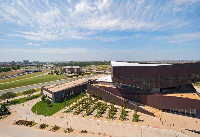 The Westin Irving Convention Center At Las Colinas Image