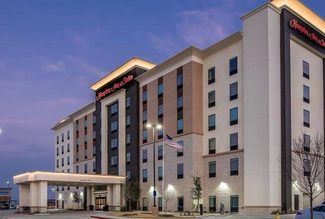 Hampton inn & suites dallas the colony tx