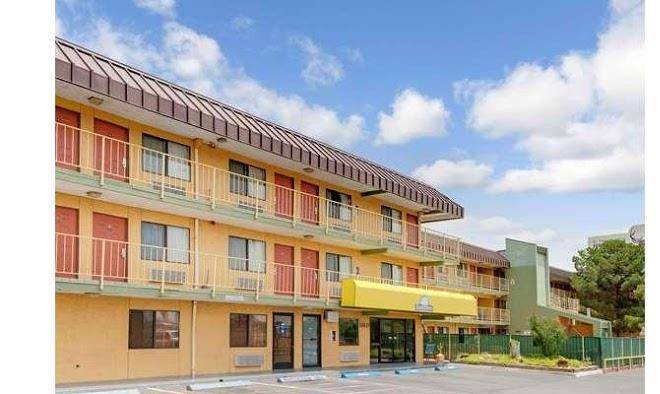 Days inn by wyndham el paso airport east