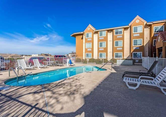 Quality inn & suites el paso i 10