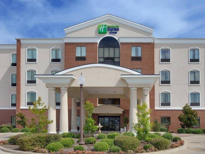 Holiday inn express & suites ennis