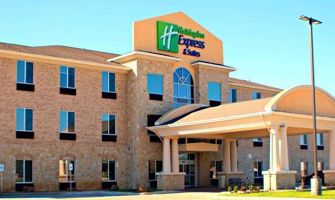 Holiday inn express & suites bonham