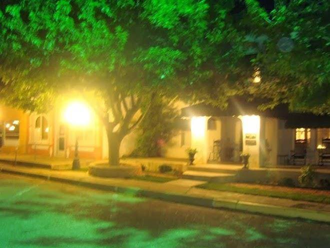 Simpson hotel