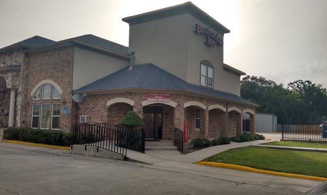 Bostonian motel