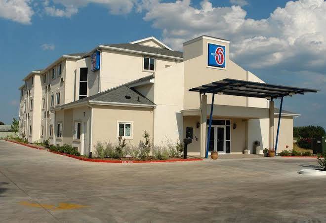 Wine country inn texas