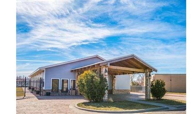 Americinn By Wyndham Pampa Event Center Image