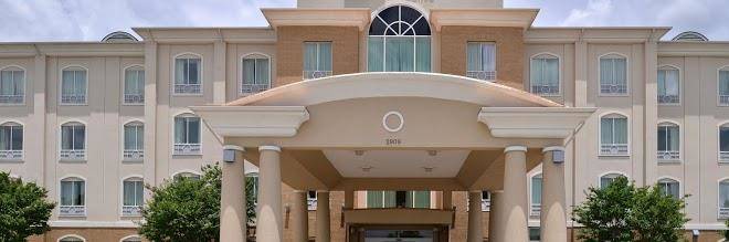 Holiday Inn Express & Suites Sherman Hwy 75 Image