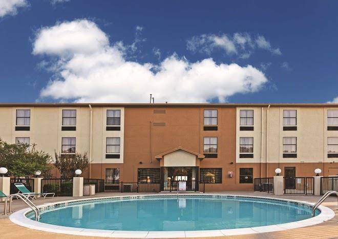 La quinta inn & suites by wyndham denison n lake texoma