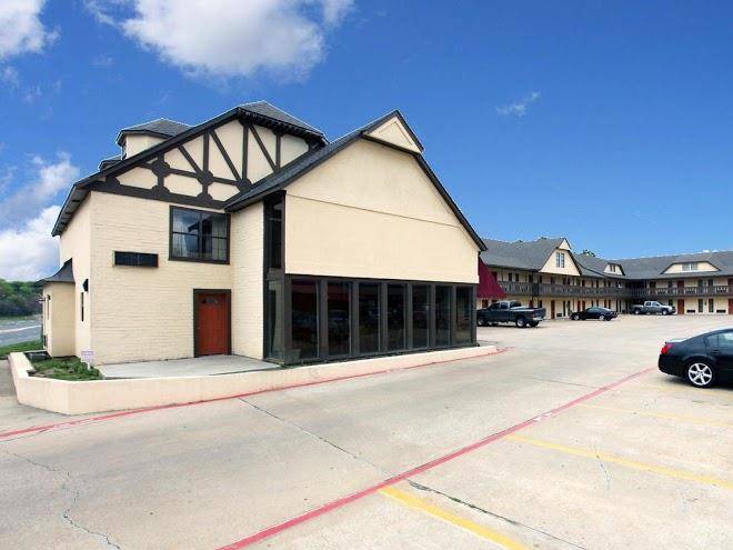 Americas Best Value Inn Longview Image