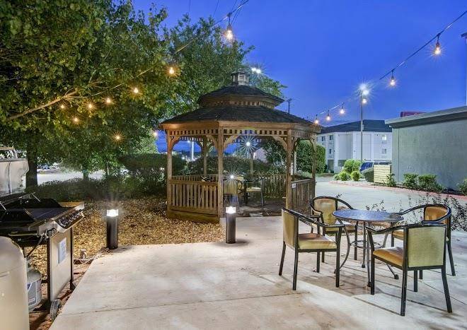 Holiday inn express & suites longview north