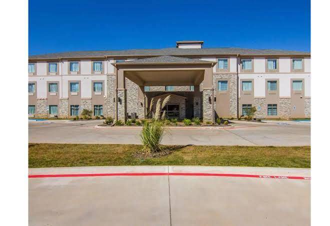 Sleep inn & suites longview north