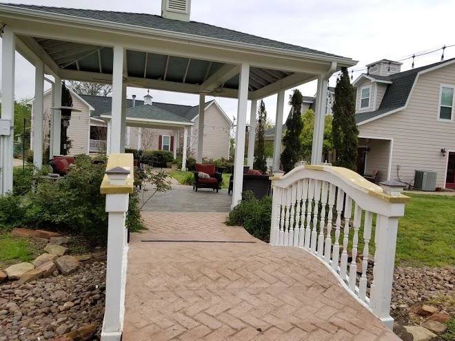 Mayfield manor event center & lodging
