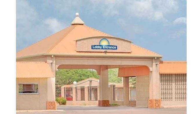 Days inn by wyndham plainview