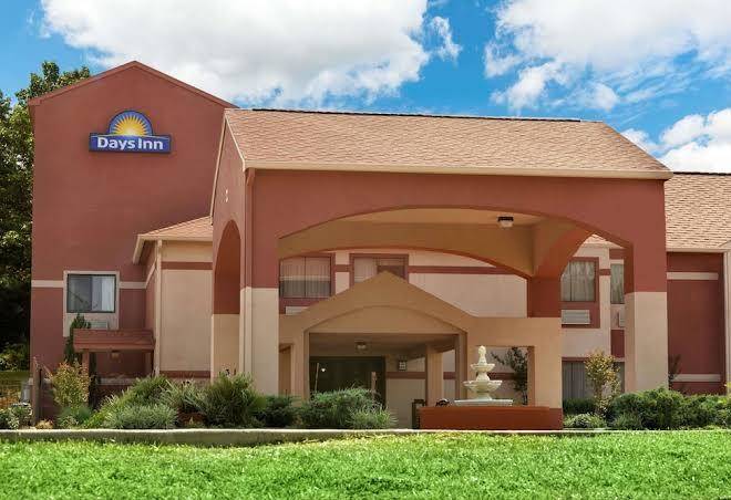 Days inn by wyndham lumberton