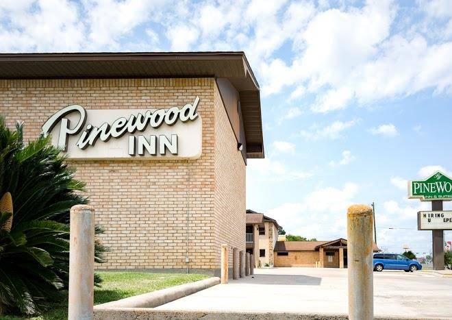 Pinewood inn & suites