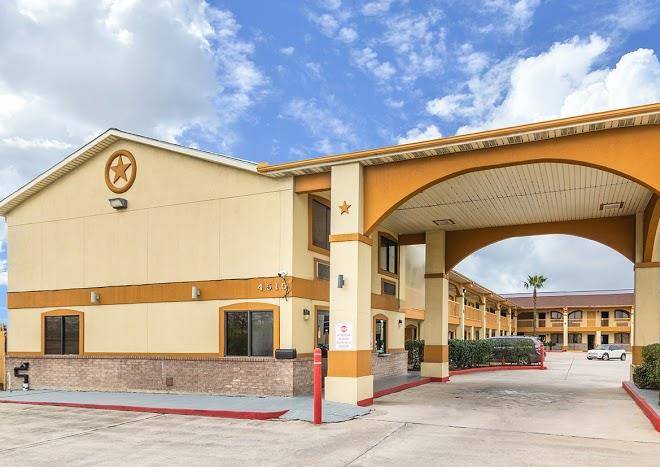 Americas best value inn houston at i 45 & loop 610