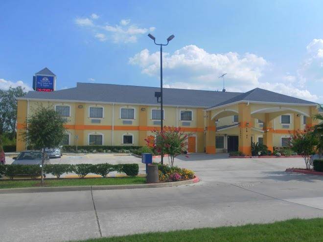 Americas best value inn & suites bush intl airport