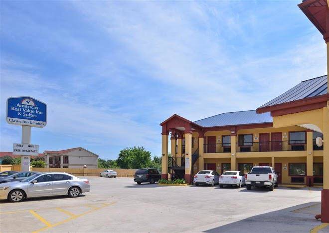Americas Best Value Inn & Suites Houston Downtown Image