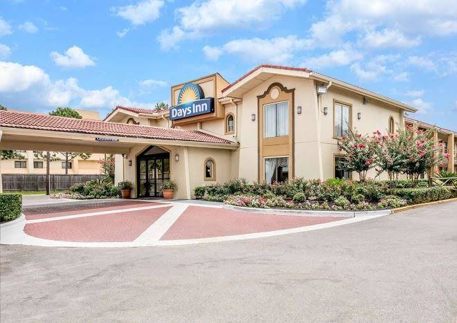 Days inn houston