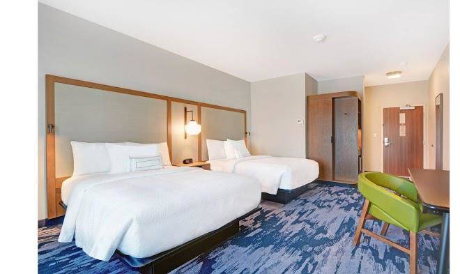 Fairfield Inn & Suites By Marriott Houston Nasa Webster Image