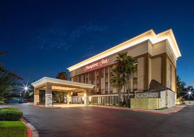 Hampton Inn Houston Humble Airport Area Image