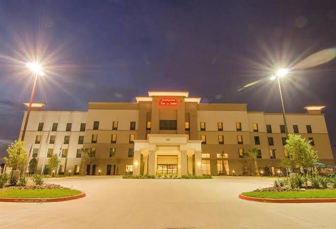 Hampton inn & suites houston north iah