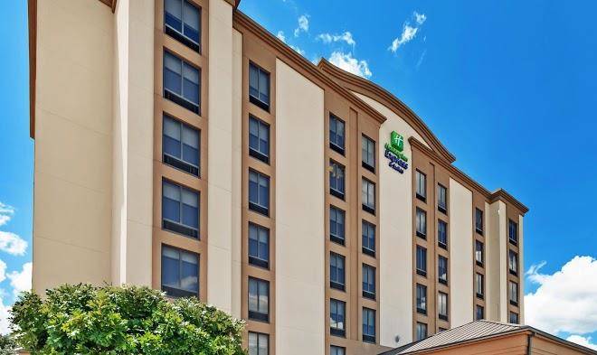 Holiday inn express & suites houston memorial park area