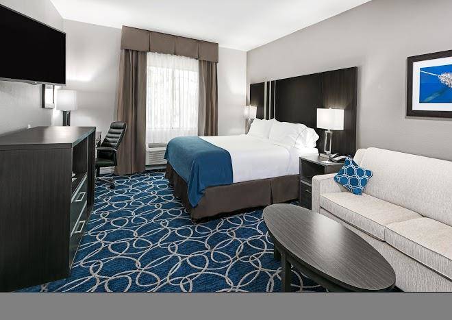 Holiday inn express & suites houston north iah area