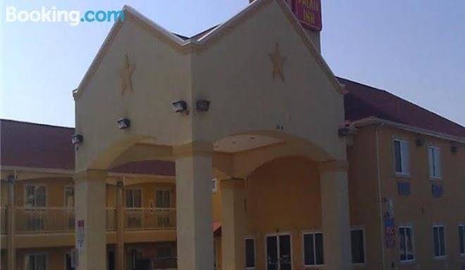 Scottish Inns & Suites East Sam Houston Tx Image