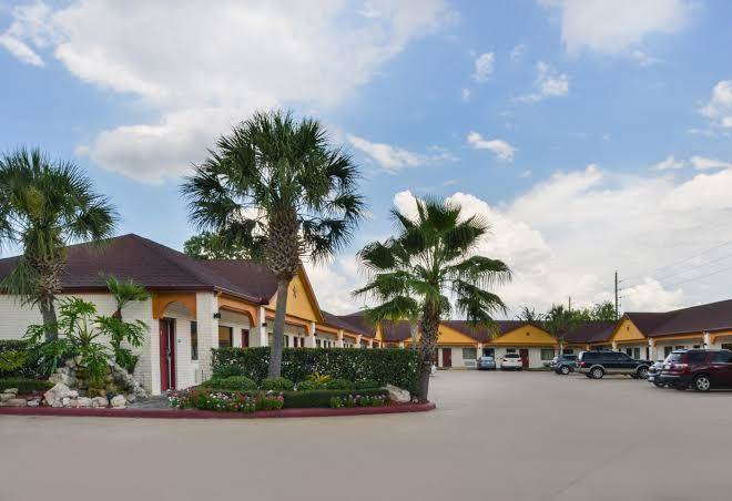 Scottish & inns suites highway 6 south houston tx