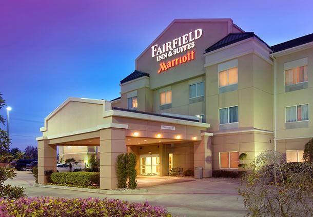 Fairfield inn & suites by marriott marshall