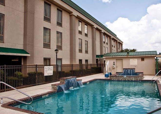 Hampton inn marshall