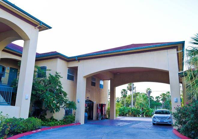 Texas Inn And Suites Rio Grand Valley Image