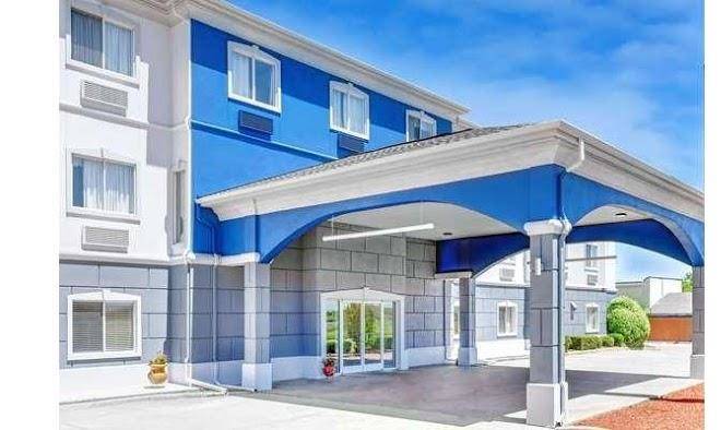 Days inn & suites by wyndham sulphur springs