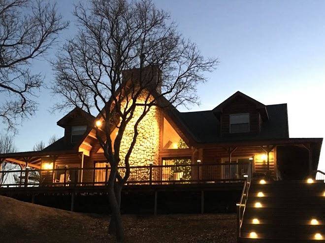 Three falls cove country inn