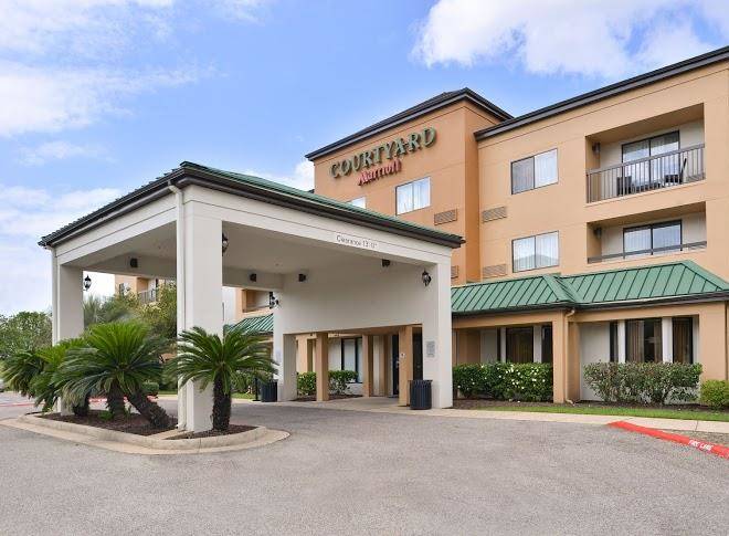 Courtyard by marriott beaumont