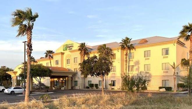 Holiday inn express & suites alice