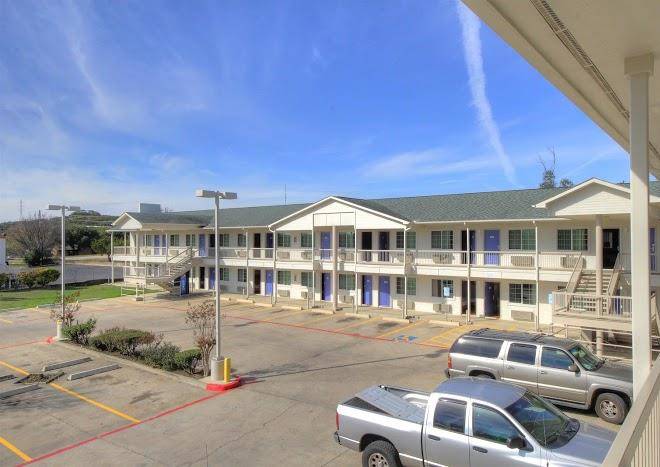 Motel 6 kerrville tx
