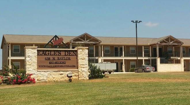 Eagle's den suites at cotulla