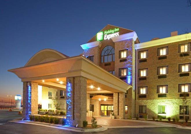 Holiday inn express & suites lubbock west