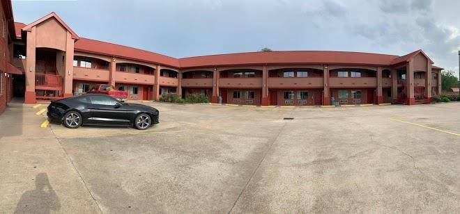 Island inn & suites