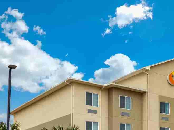 Comfort inn & suites lakeside