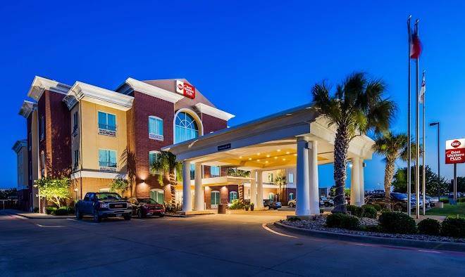 Best Western Plus Woodway Waco South Inn & Suites Image