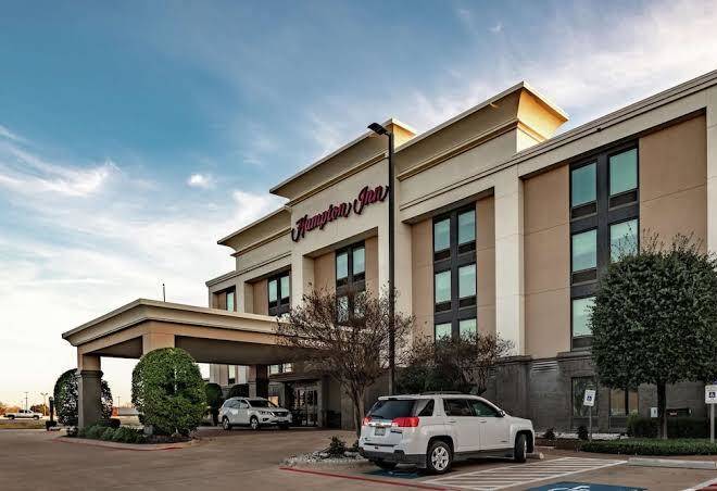 Hampton Inn Waco Image