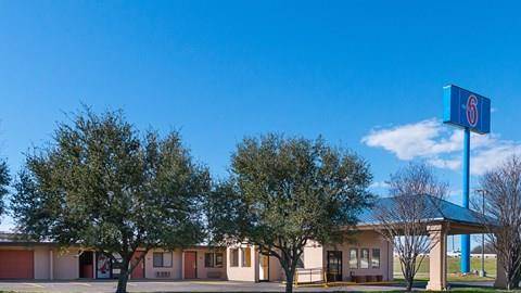 Motel 6 waco tx