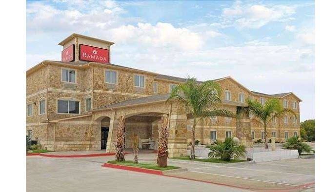 Ramada By Wyndham South Waco Image