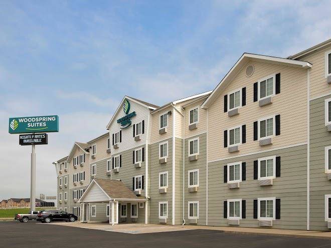 Woodspring suites waco