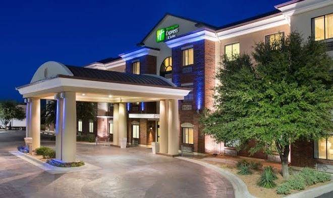 Holiday Inn Express & Suites Midland Loop 250 Image